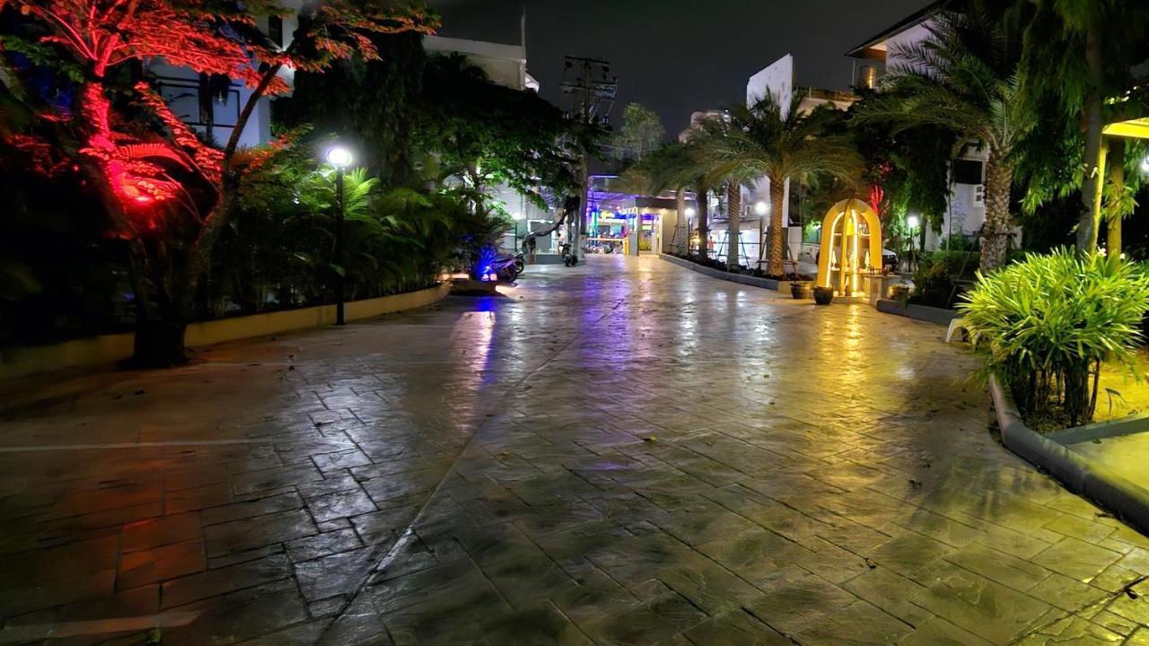 Oasis Rentals, Diana Estate, Pattaya Buitenkant foto